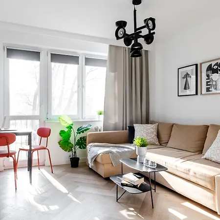 Center 81 - Properunit Apartment