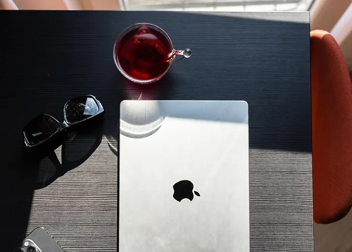 Center 81 - Properunit